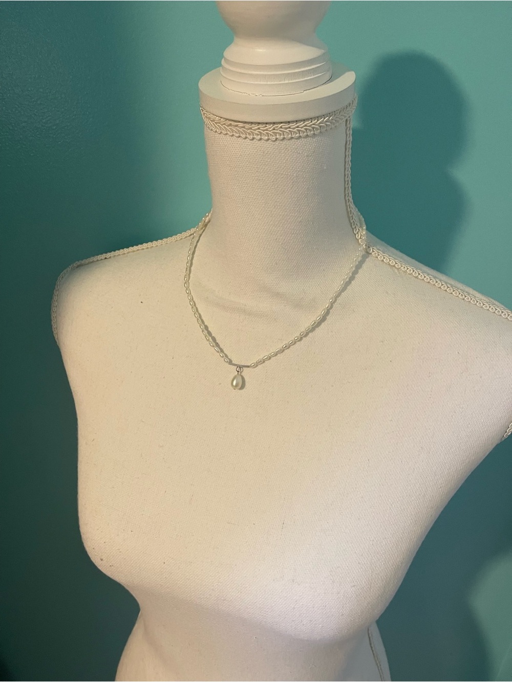 Delicate Silver Chain Necklace with Single Drop Pearl Pendant